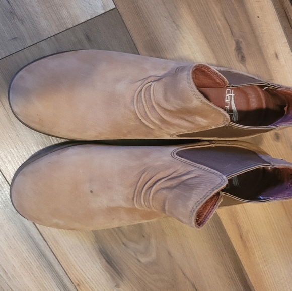 Dansko Bea Waterproof Ankle Boots - Picture 7 of 10